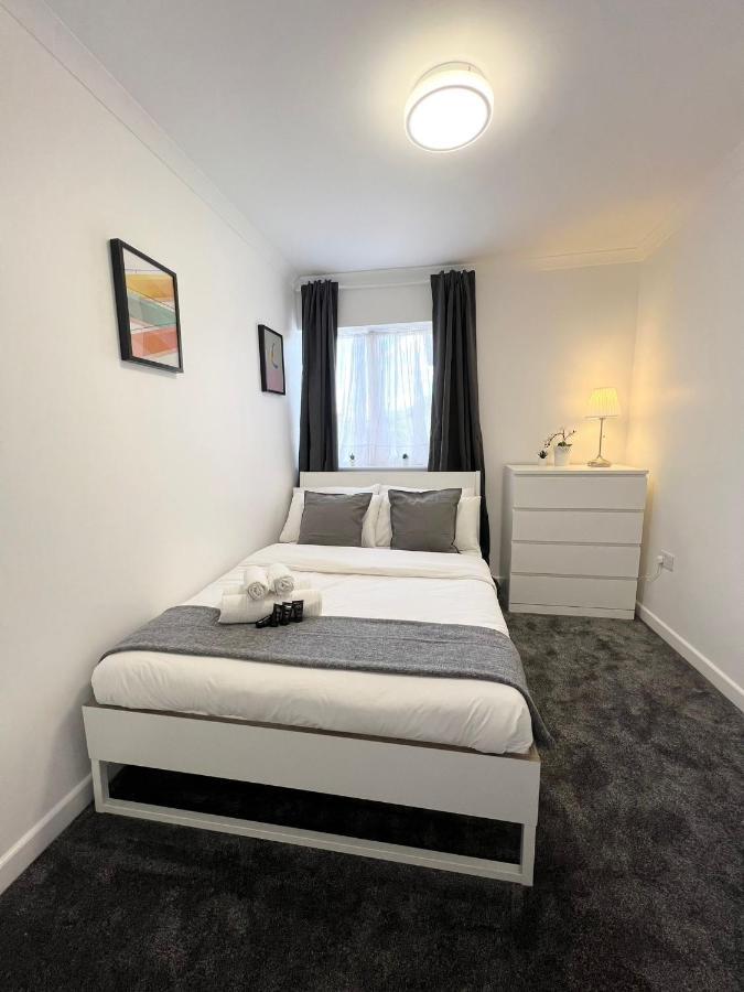 Отель Stunning Flat In Greater Лондон Экстерьер фото